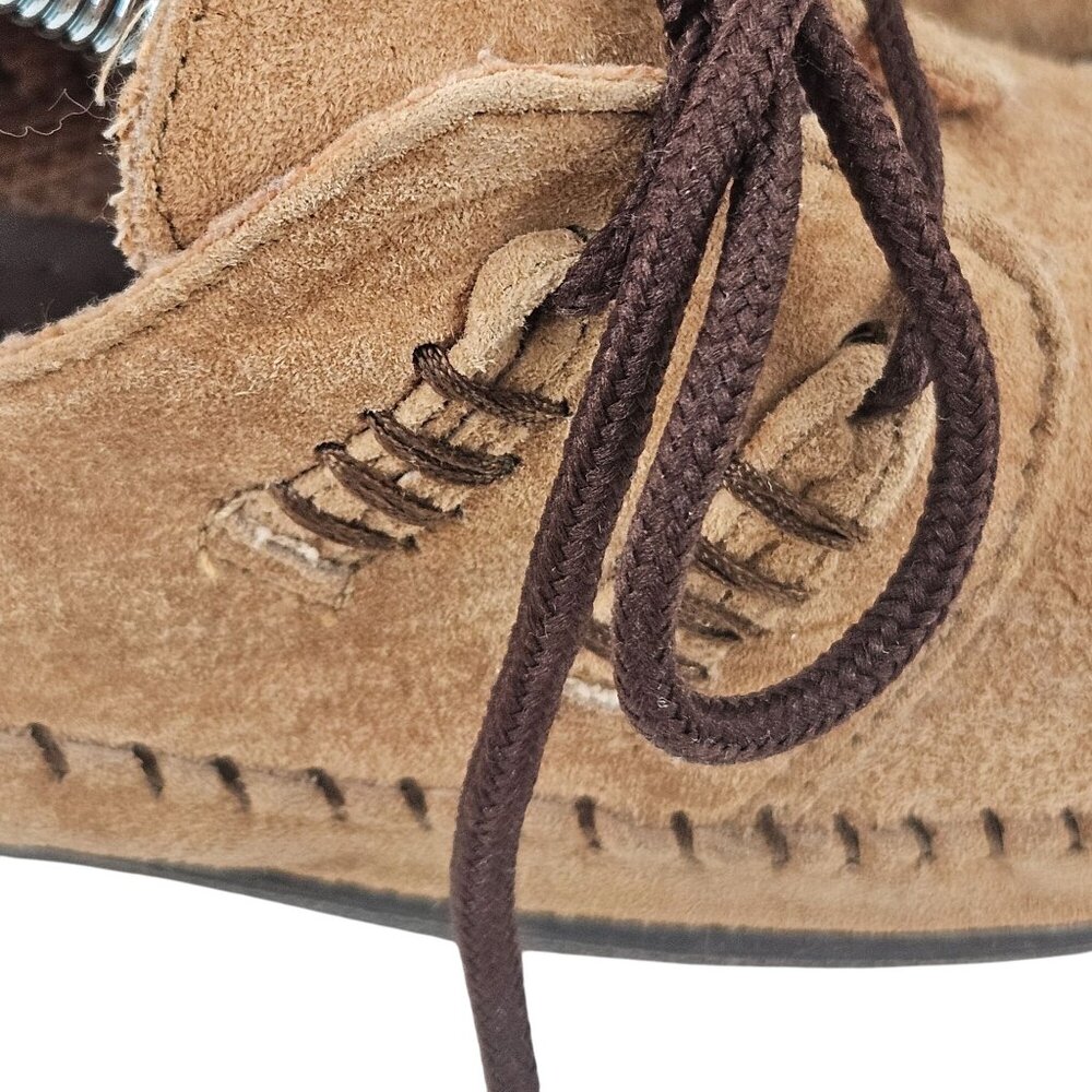 Coach And Four Tan Suede Womens Moccasins Size 9 Brown Laces Rubber Sole Flats - Picture 7 of 9